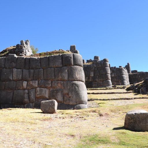 sacsayhuaman 2